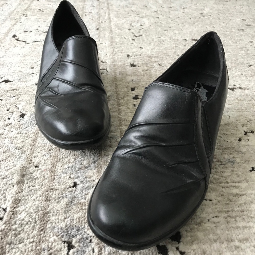 Clarks Shoes